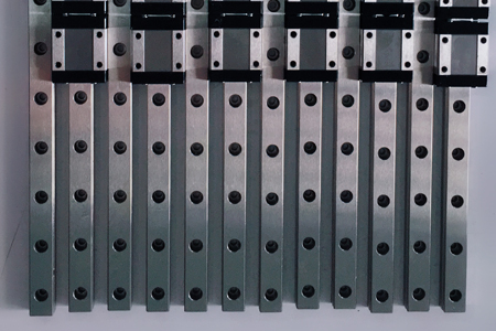 直線導軌的品牌你知道都有哪些?國產(chǎn)和進口價格對比怎么樣？